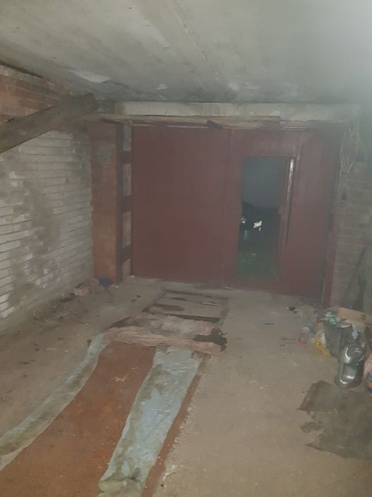 Сдам гараж         .