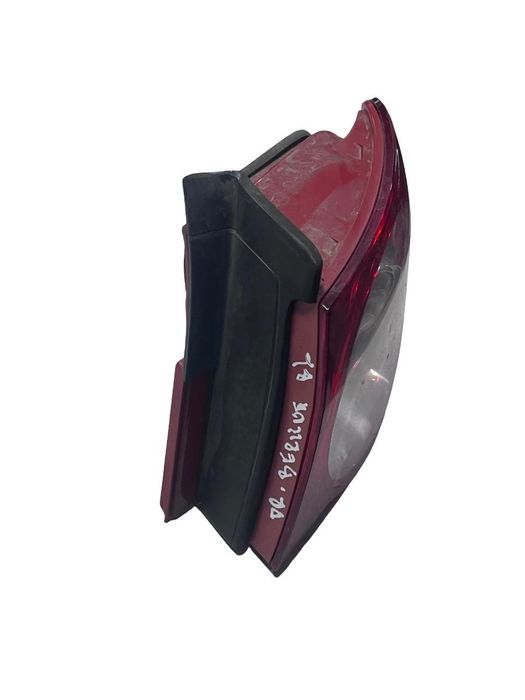 Lampa Spate / Stop Dreapta Spate Aripa Volkswagen Passat 3C2 Berlina