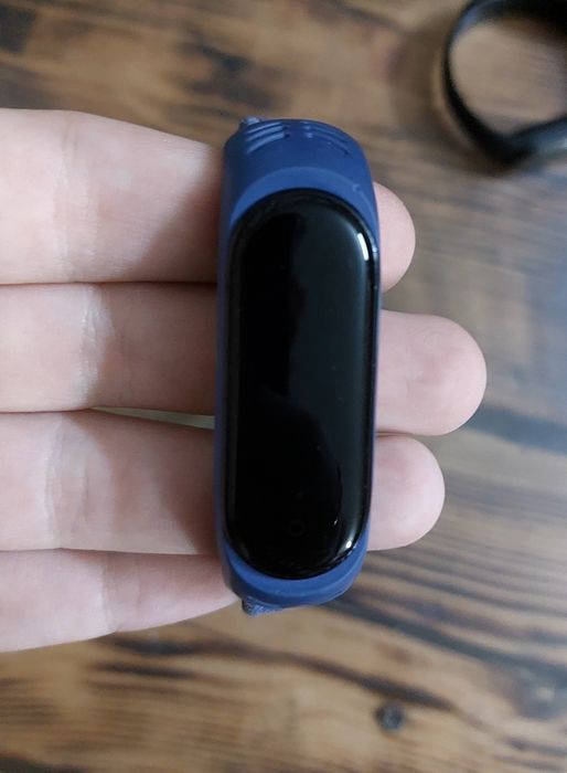 Продам фитнес браслет