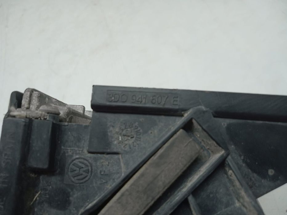 Capac far stanga 3d0941607 Volkswagen VW Phaeton 1 [2002 - 2008]