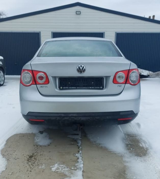 Bara spate LA7W Vw Jetta model 2005-2010