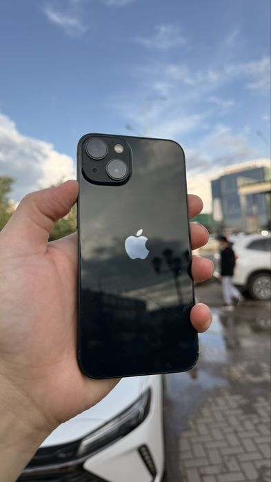 Iphone 13 128гб.