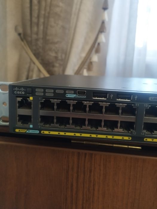Cisco Catalyst WS-C2960X-48TS-L