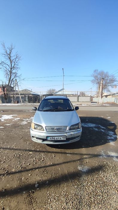 Тайота ипсум автомат