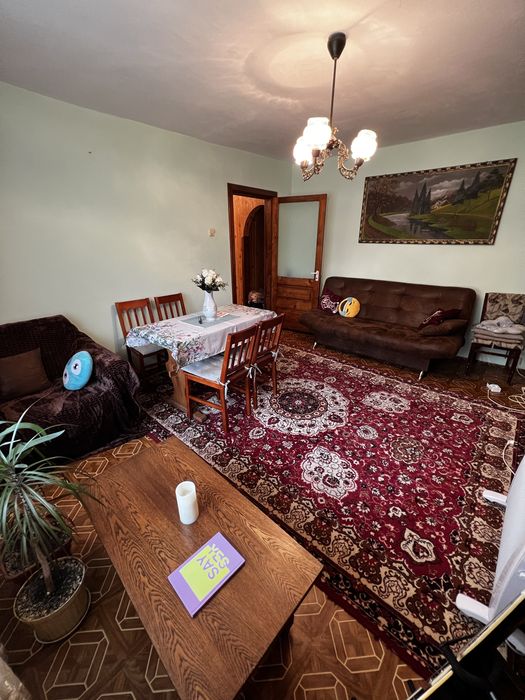 Apartament 3 camere decomandat etaj 1