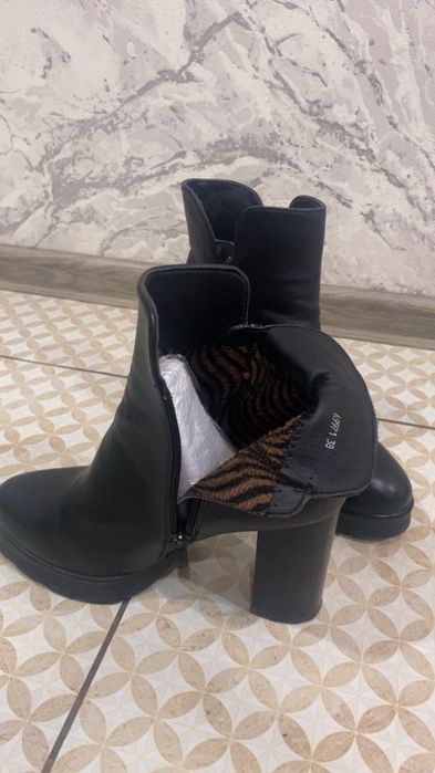 Продам    Очень   в  хорошем  состоянийй