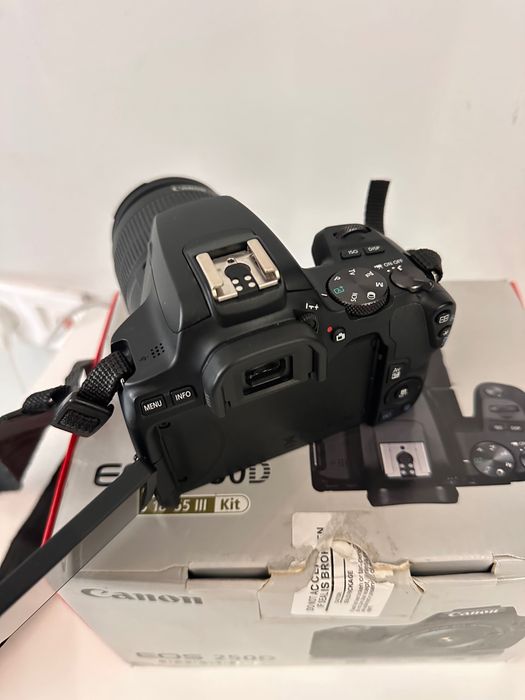 Canon EOS 250D EF-S 18-55 ||| kit