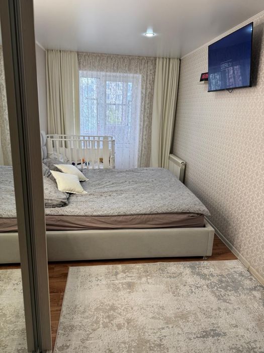 Продам 3 комнатную квартиру студию