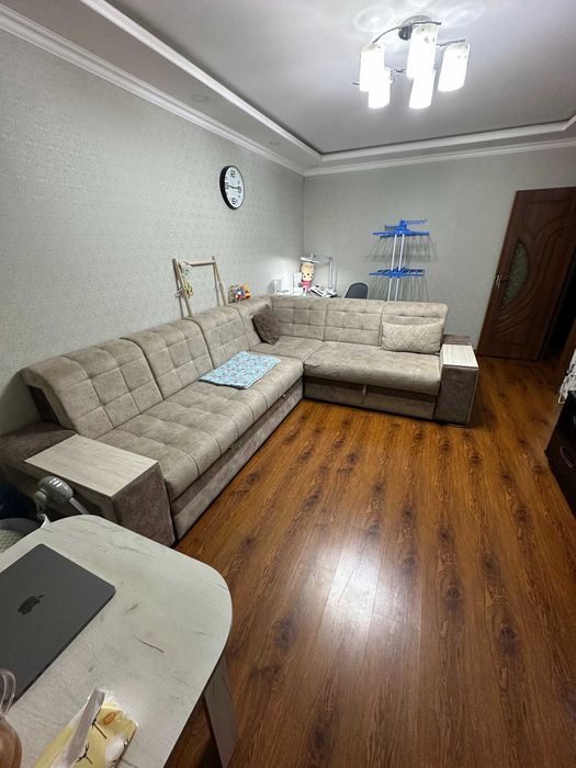 Диван угловой раскладной Б/У