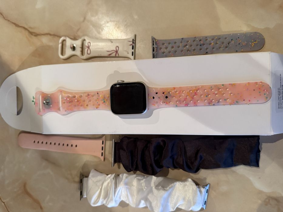 Apple watch SE-2 / 40mm