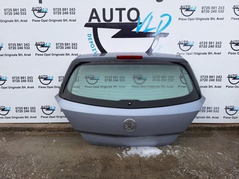 Haion cu luneta Opel Astra H