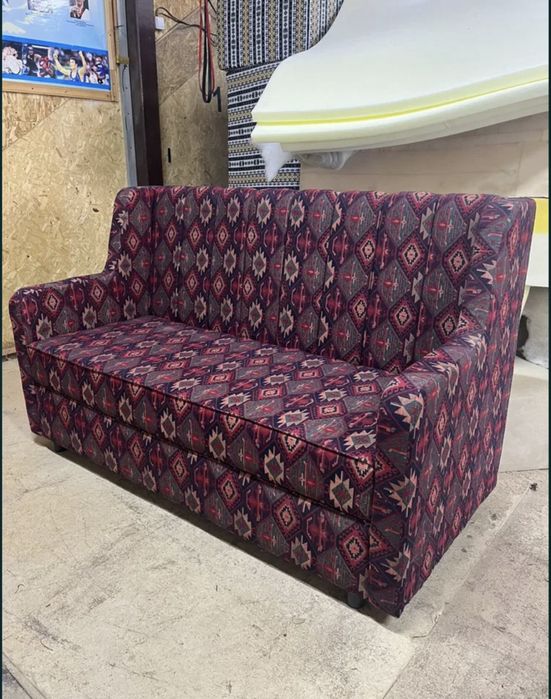 Диваны для дома, офисов, кафе и ресторанов