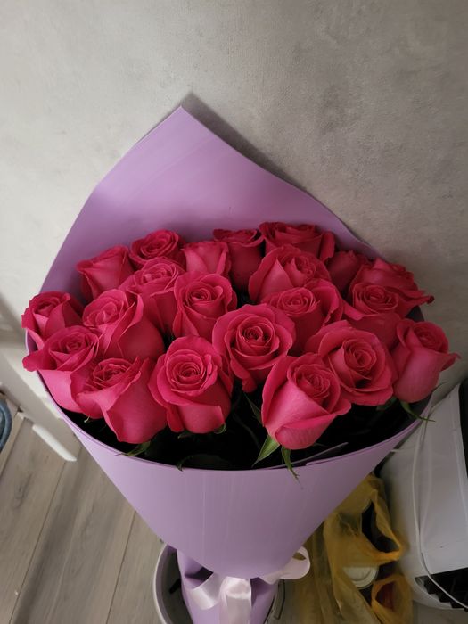 Продам розы 21 штука