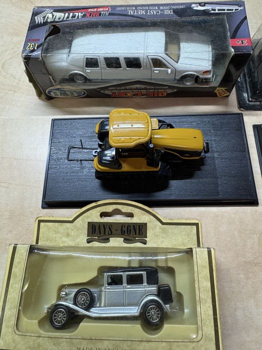 Masinute de colectie  scala 1:43