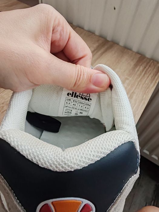 New balance Ellesse обувки маратонки