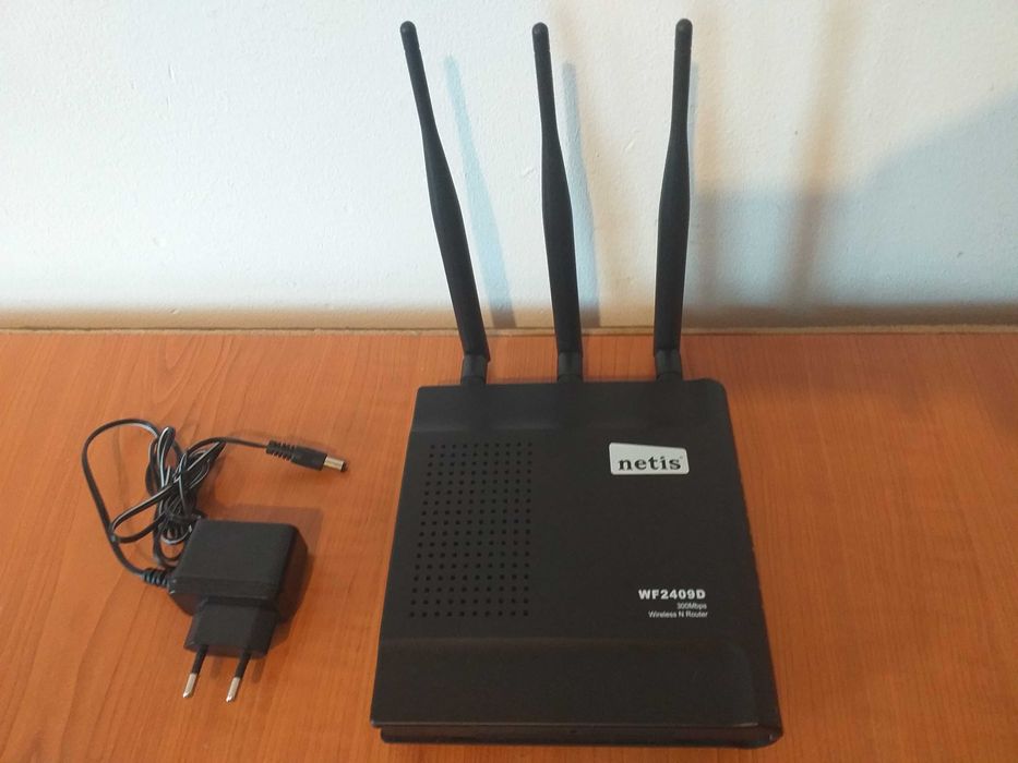 2 Router NETIS WF2409,300Mbps+D-Link DIR 600 Wireless