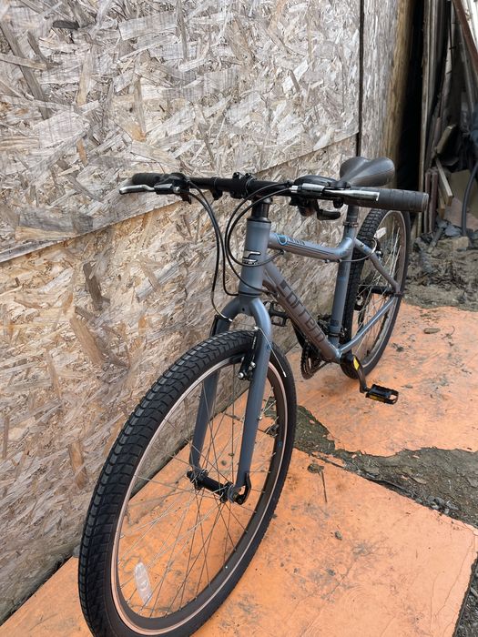 Bicicleta carrera parva cadru aluminiu roti 27.5”