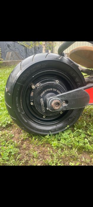 Продам электросамокат