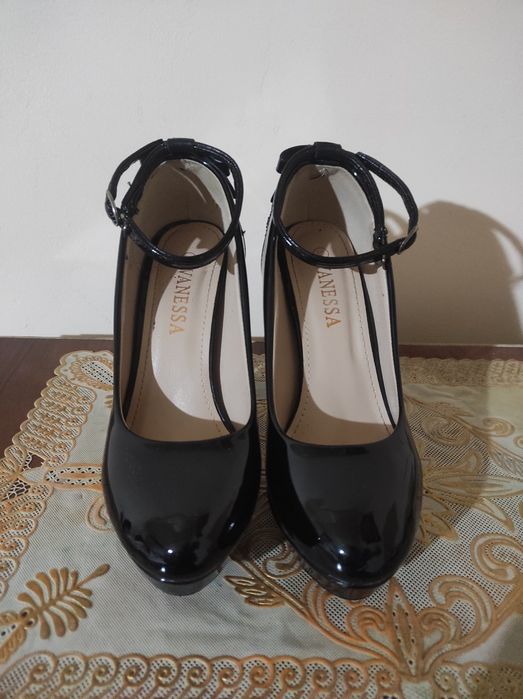 Ayollar tuflisi holati yaxshi