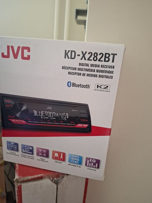 Касетофон за кола jvc
