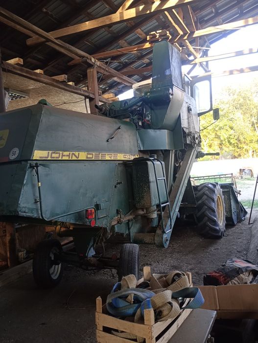 Combină John Deere 935
