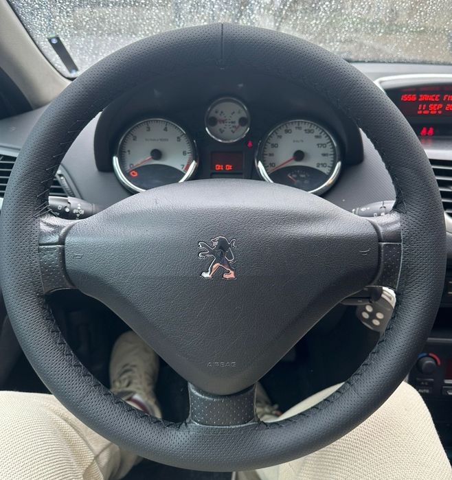 Husă piele cusuta pe volan auto, microbuz, camion