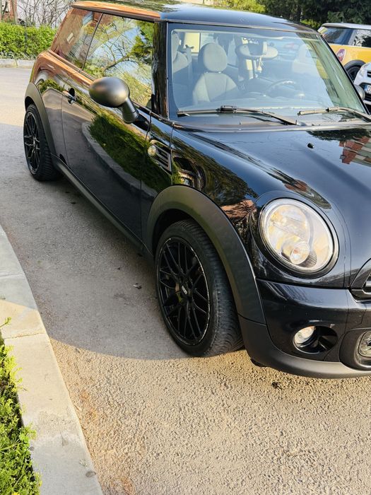 Mini cooper one an 2013