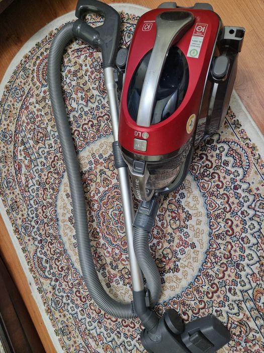 Пылесос LG kompressor