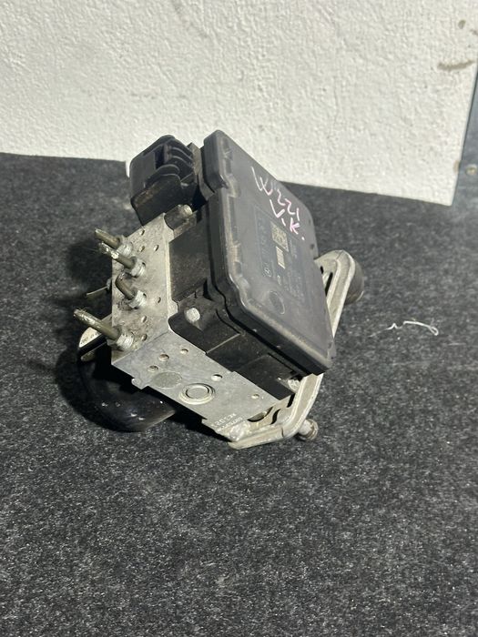 Блок ABS Mercedes w221