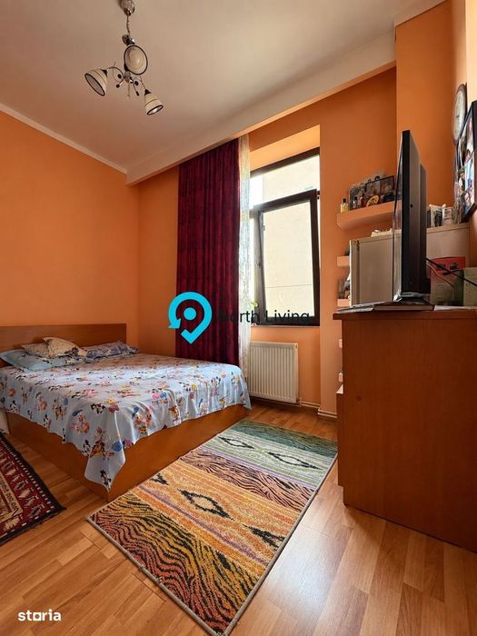 3 camere vila interbelică| Mansardă cu balcon | Unirii — fotografia 3