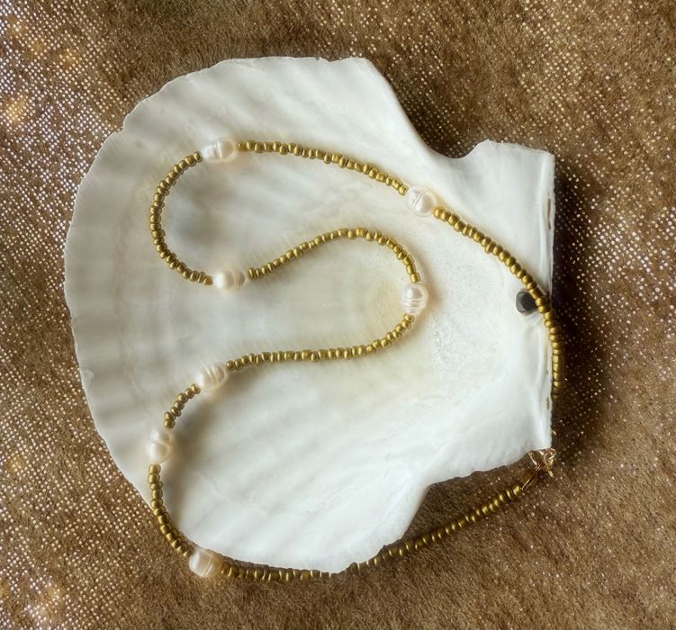 Бижута - колиета/гривни