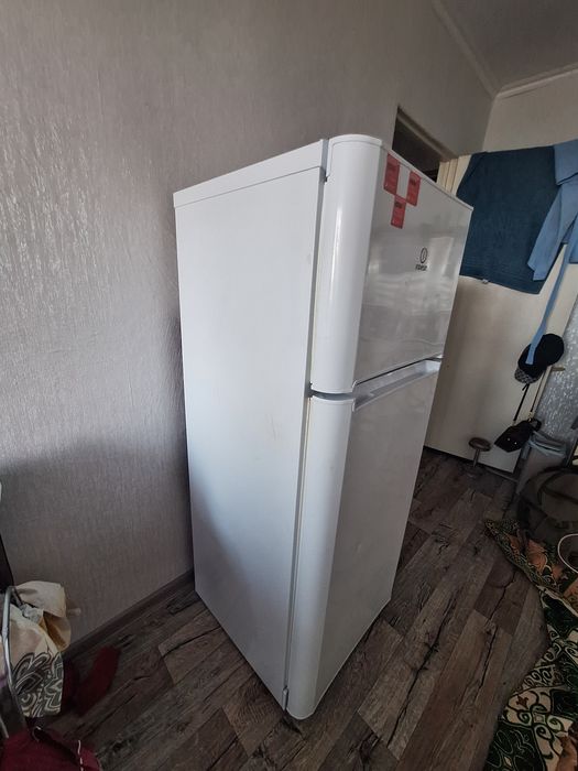 Продаётся холодильник