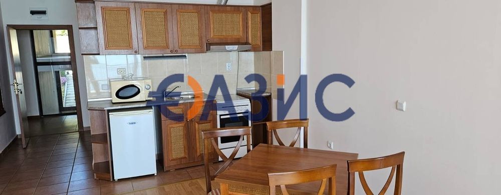 Апартамент с 1 спалня в комплекс Цезар Палас, 90 кв. м., Свети Влас,