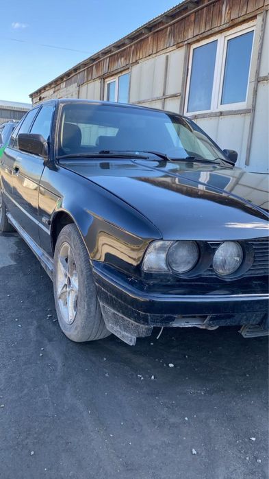 Продам bmw е34 на ходу