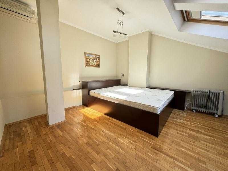 Дава се под наем Двустаен апартамент в Бургас, Възраждане - 65 кв.м за 331.5 € - Снимка #3