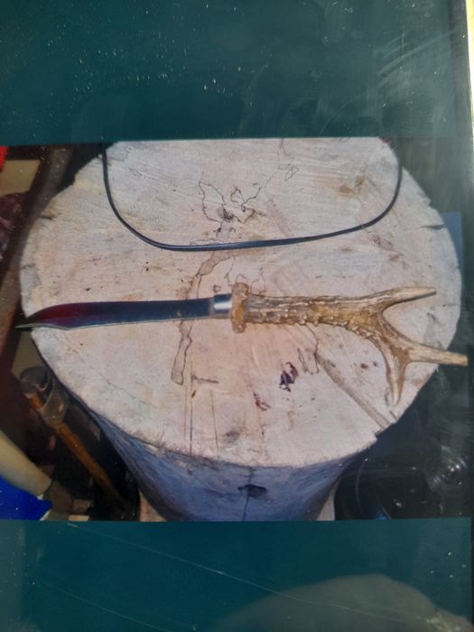 Cuțit de  vânătoare