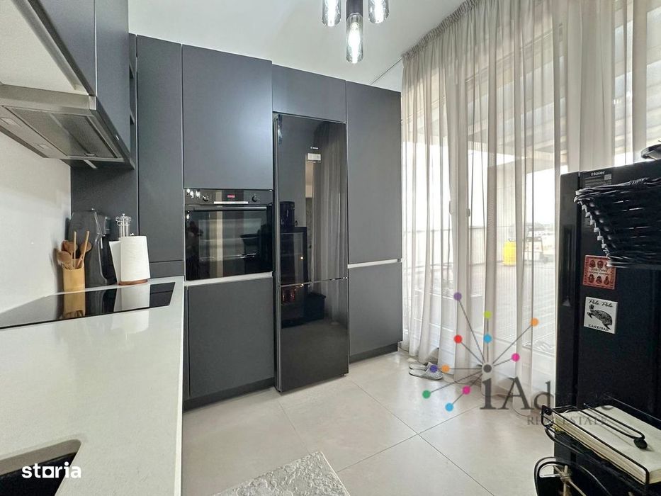 Apartament Premium cu 3 Camere – Vedere Panoramică către munți și oraș