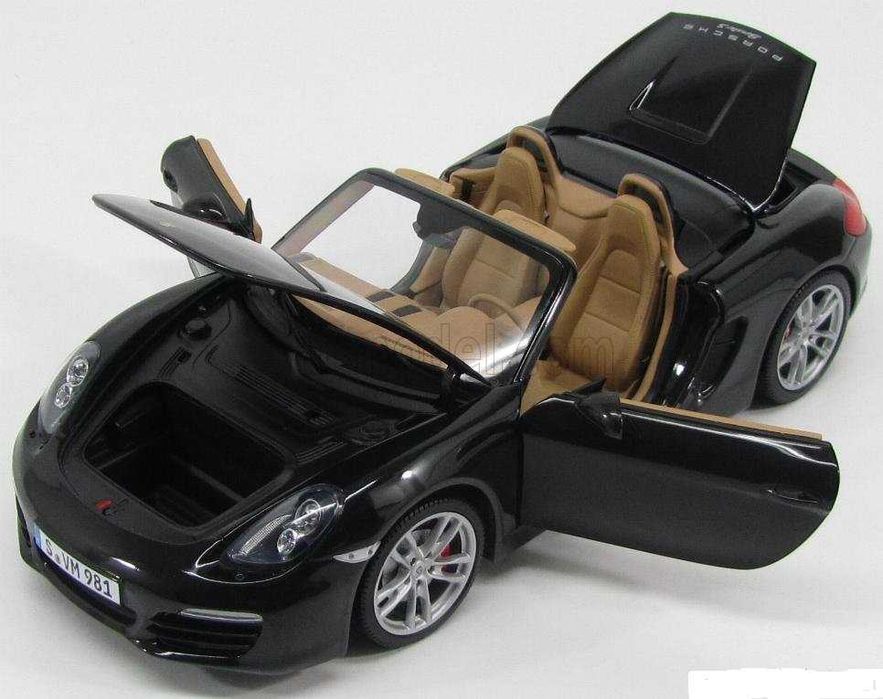1:18 Porsche Boxster S black.