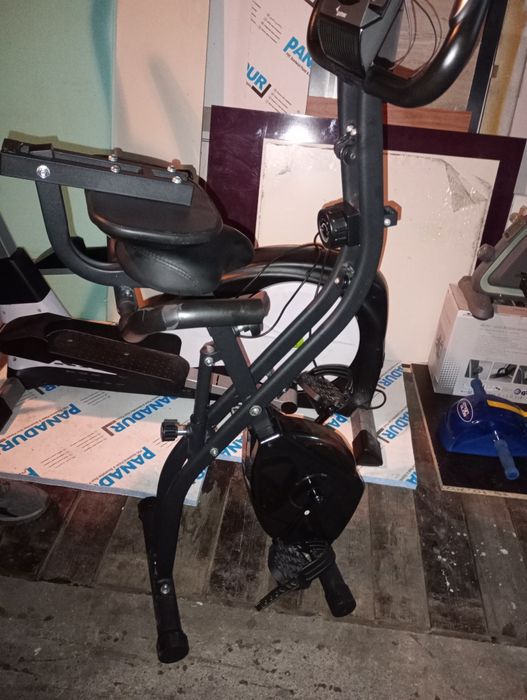 Сгъваем велоергометър Sportneer