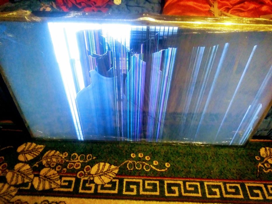 Телевизор LG 47  смарт