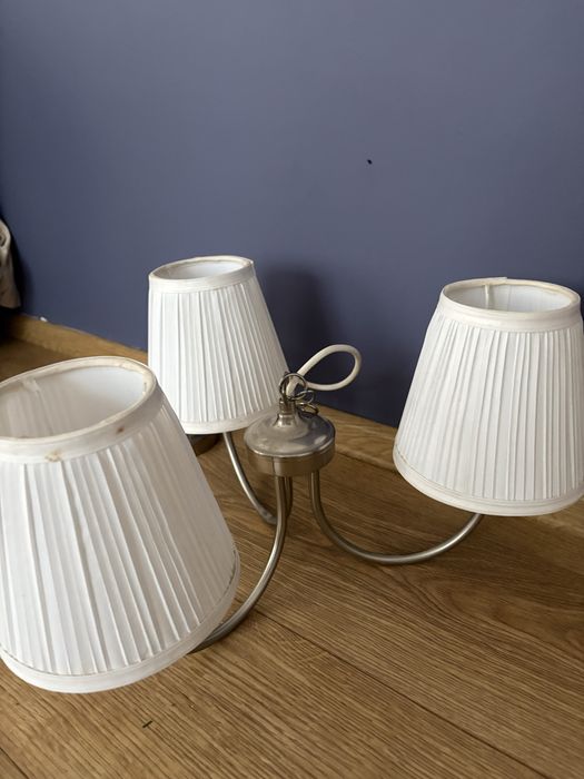 Lustra cu 3 becuri ikea
