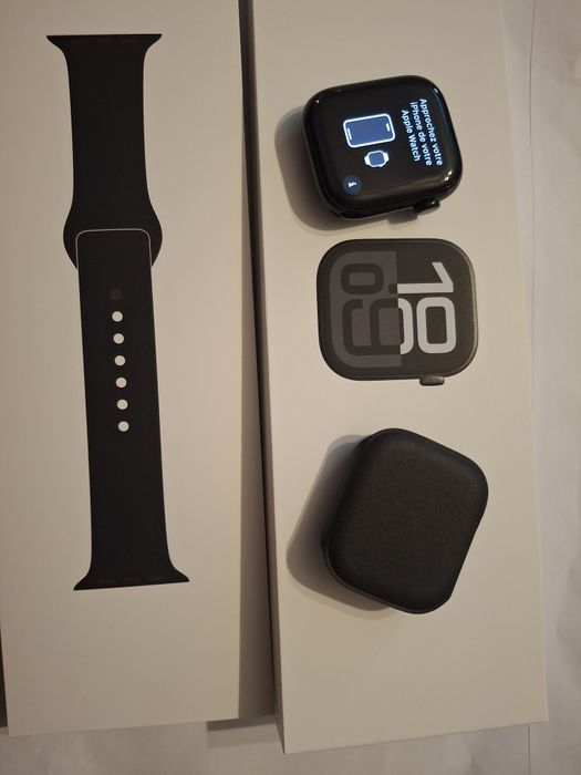 Apple Watch s10 GPS 42mm.
