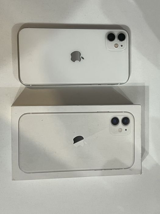 Продам iphone 11 на 128 гб