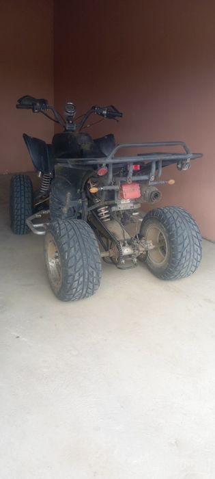 De vinzare atv 250cc