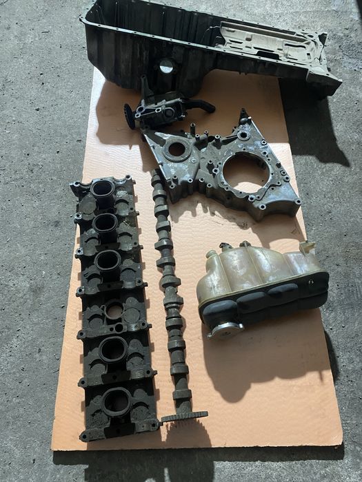 Мерседес дизель 3 литра поддон турбина и много запчастей