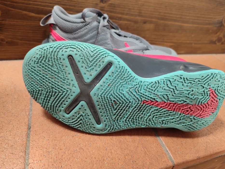 Ghete baschet Nike, mărimea 36