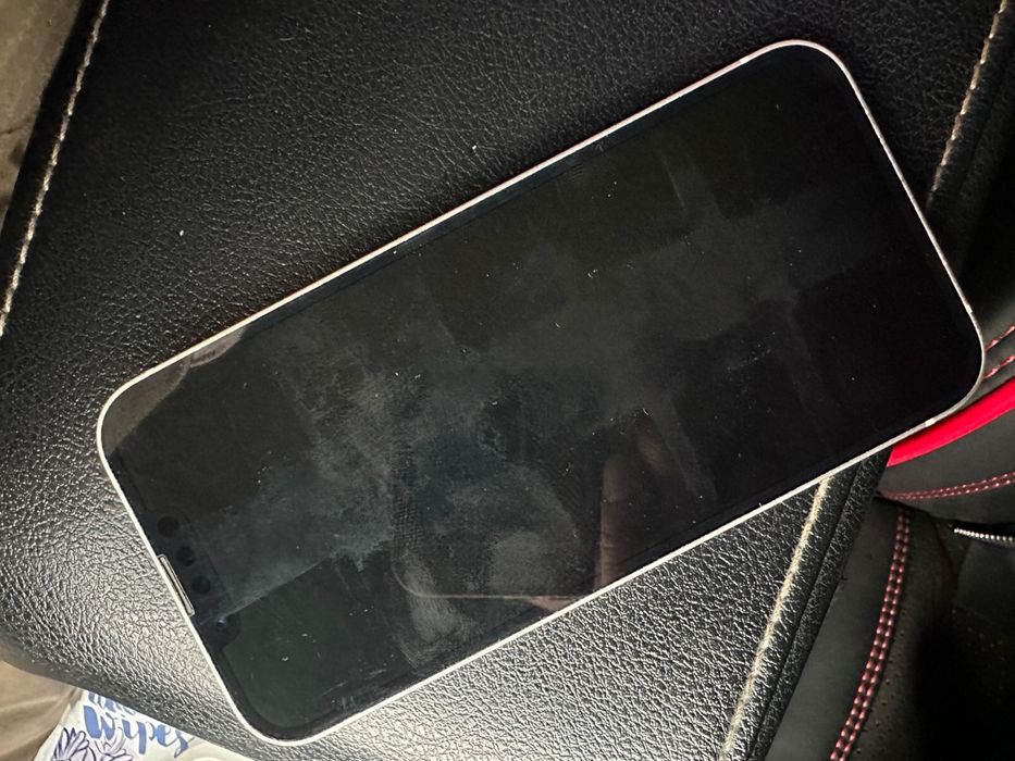 Продам Iphone 13 128gb White