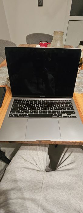 Macbook A2337 M1 Defect