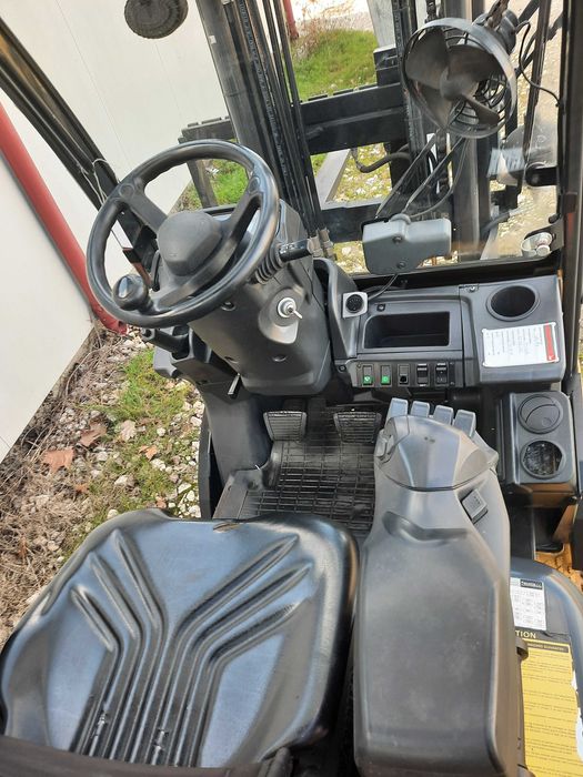 Газокар Катерпилар 2000кг