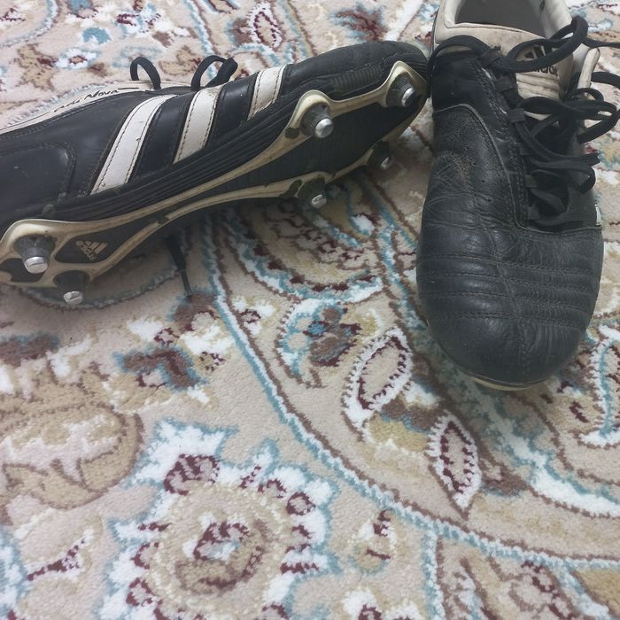 Спортивная обувь